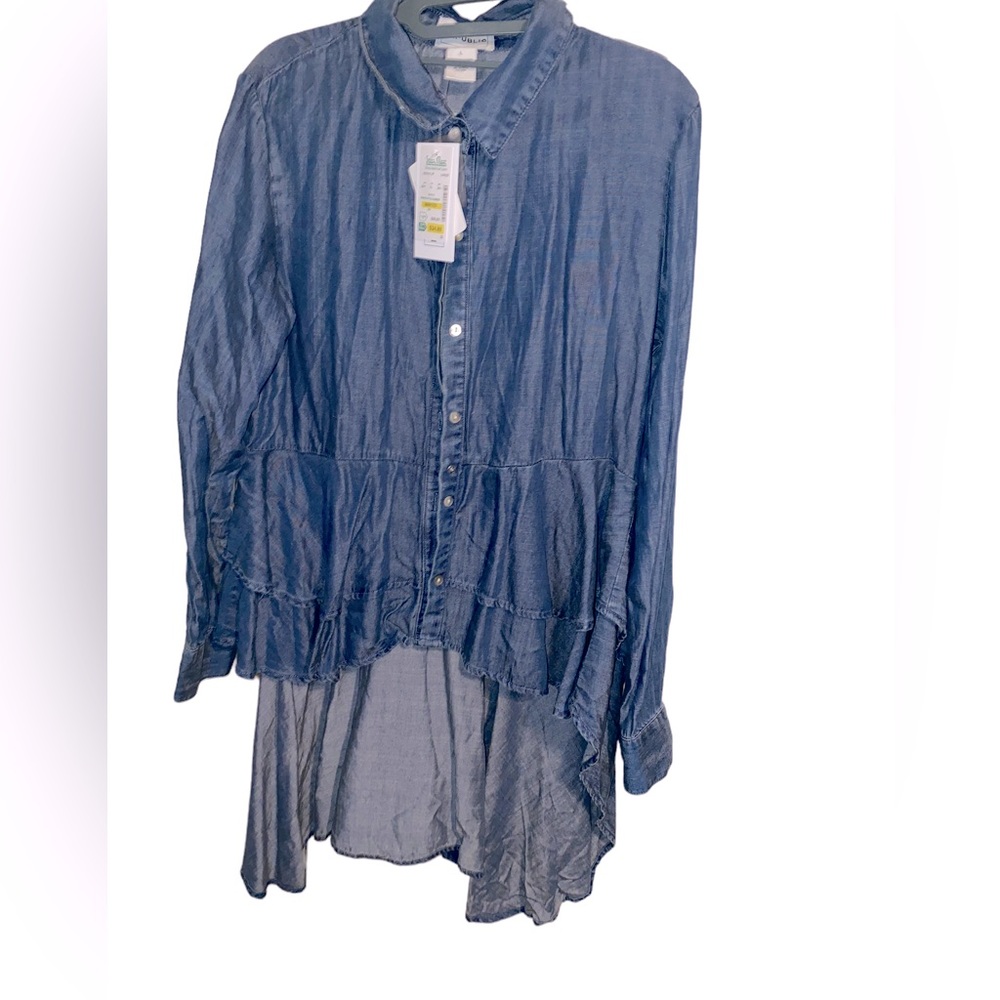 SO BOHO!!! Hi low denim blouse